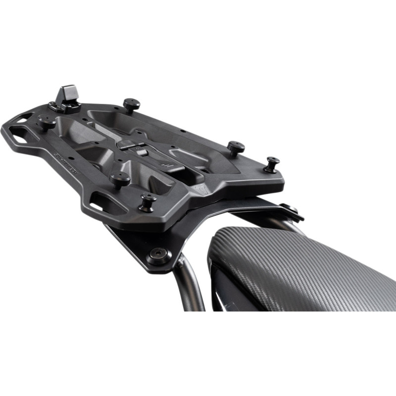Platine d’adaptation pour porte-bagage STREET-RACK. Pour Givi/Kappa avec Monokey. Noir
