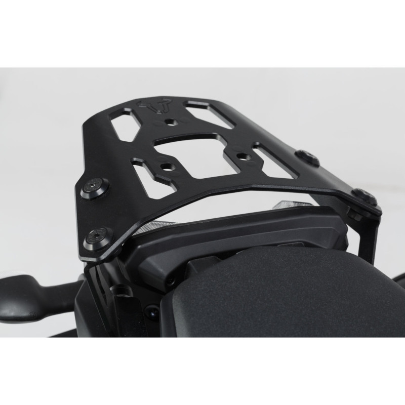 Porte-bagages ALU-RACK. Noir. Yamaha MT-09 (13-16)